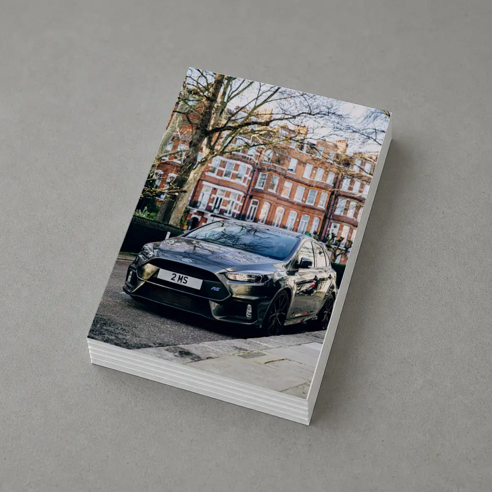 Ford Focus RS Black London Street – Postcards