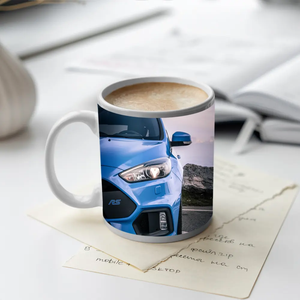 Ford Focus RS Blue Front Close Up – Mugs