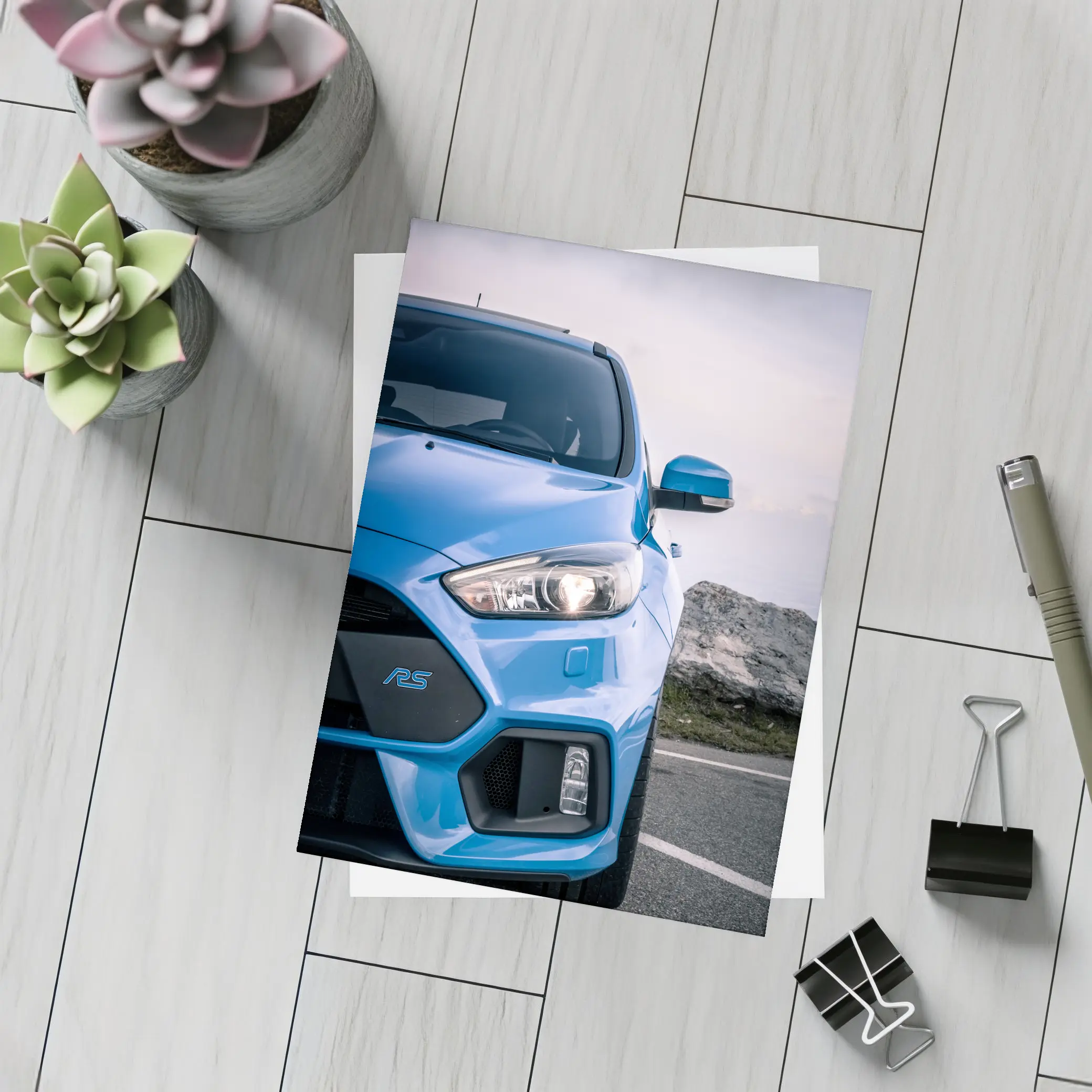 Ford Focus RS Blue Front Close Up – Postcards