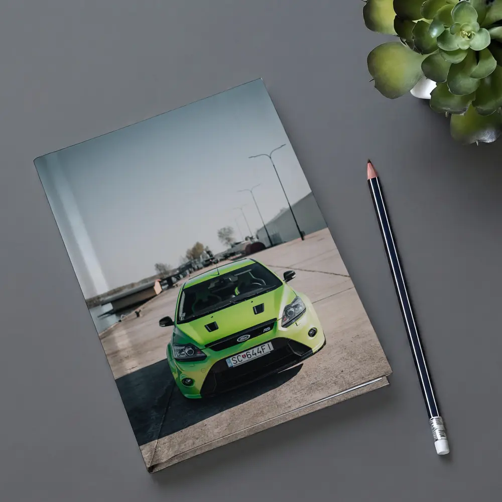 Ford Focus RS Green Front View Dockside – Notebooks
