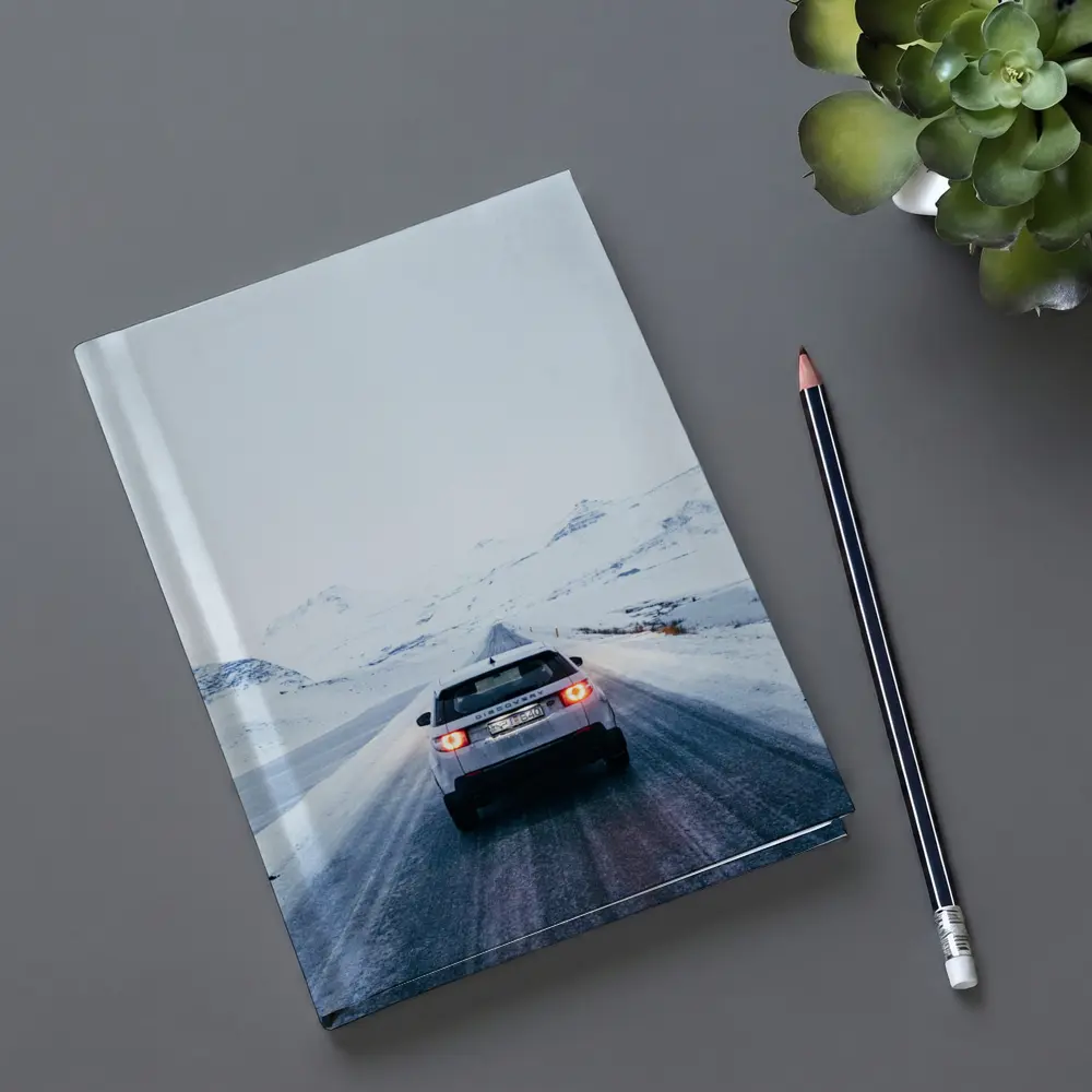 Land Rover Discovery Snowy Mountain Road – Notebooks