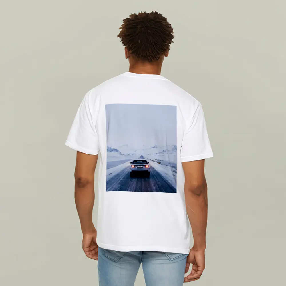 Land Rover Discovery Snowy Mountain Road – T-Shirts