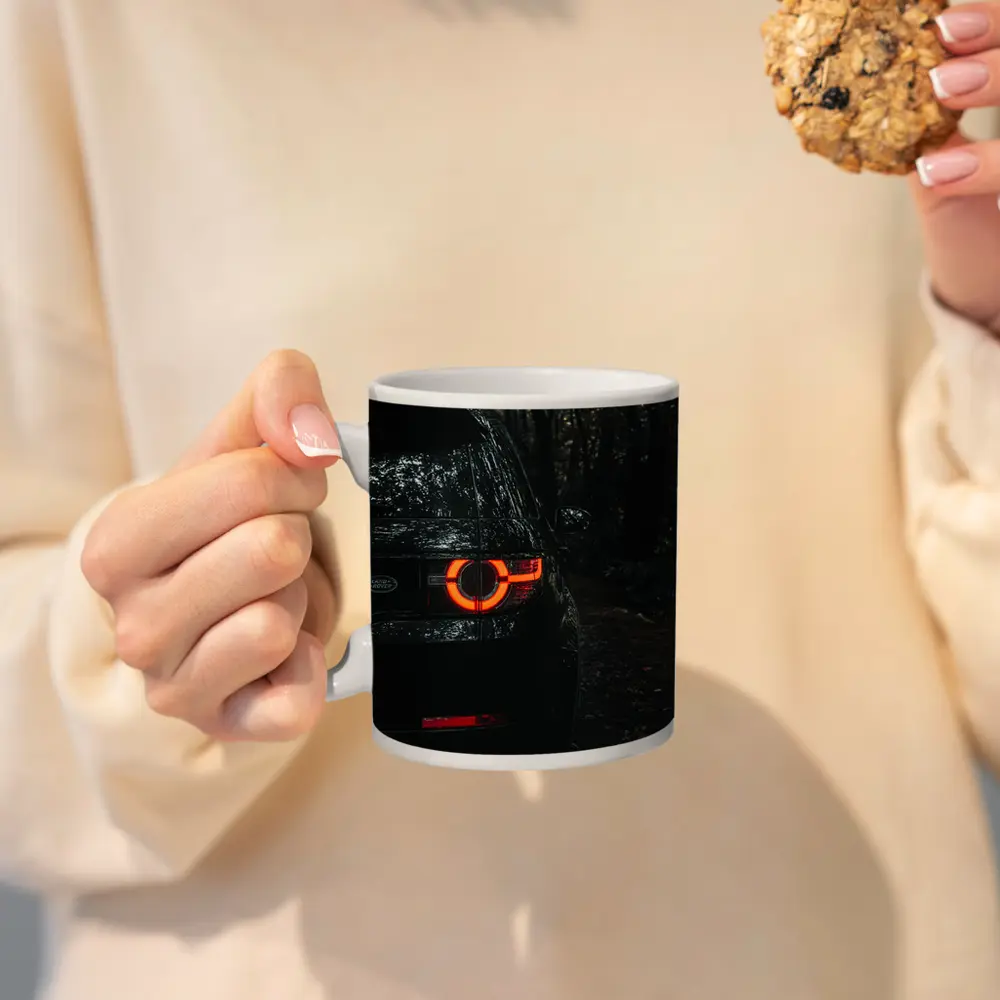 Land Rover Discovery Sport Dark Forest Night – Mugs