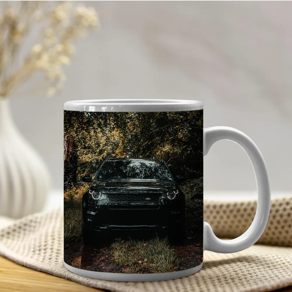 Black Land Rover Discovery Forest Trail – Mugs