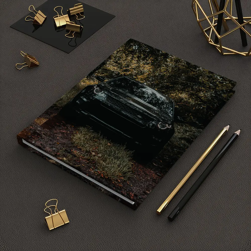 Black Land Rover Discovery Forest Trail – Notebooks