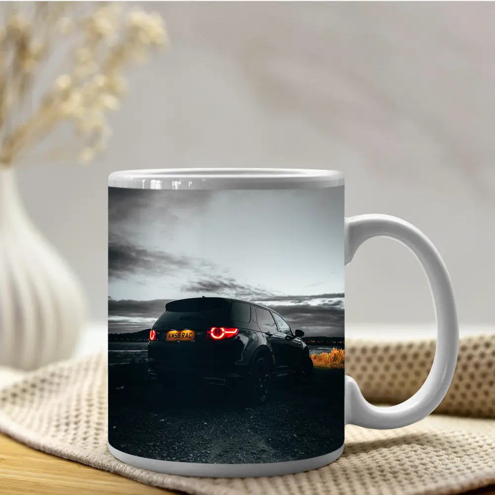 Black Land Rover Discovery Moody Dusk Sky – Mugs