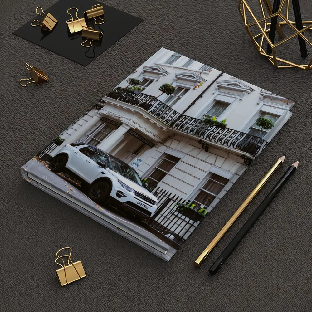 White Land Rover Discovery London Hotel Street – Notebooks