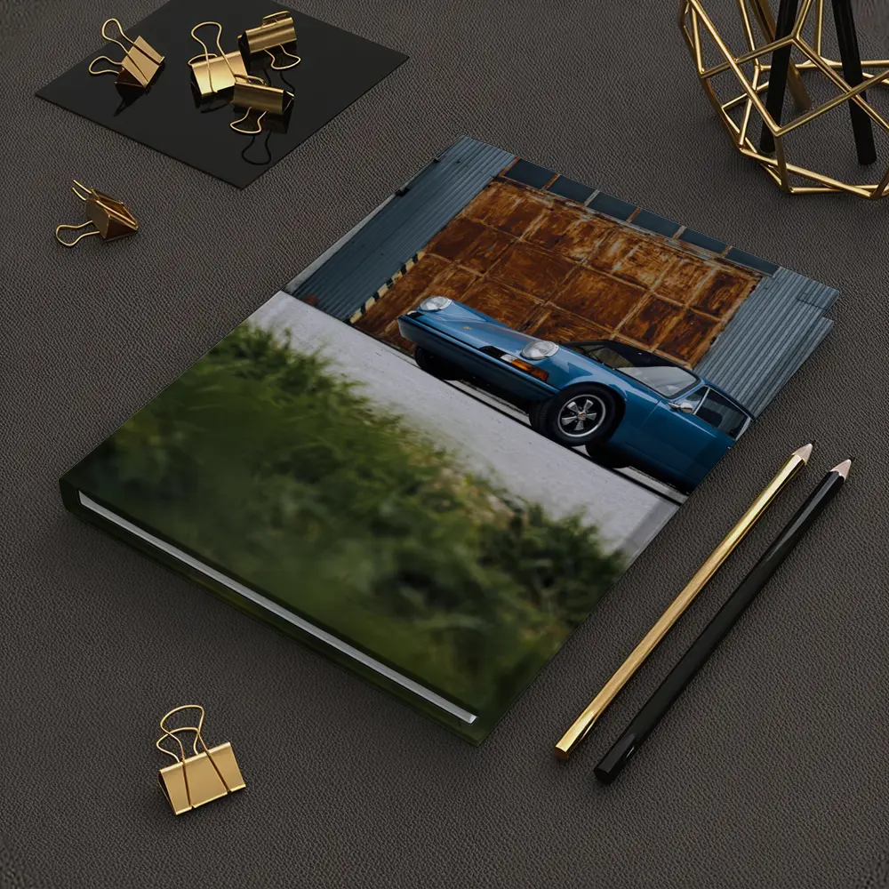 Classic Porsche 911 Blue Rusty Warehouse – Notebooks