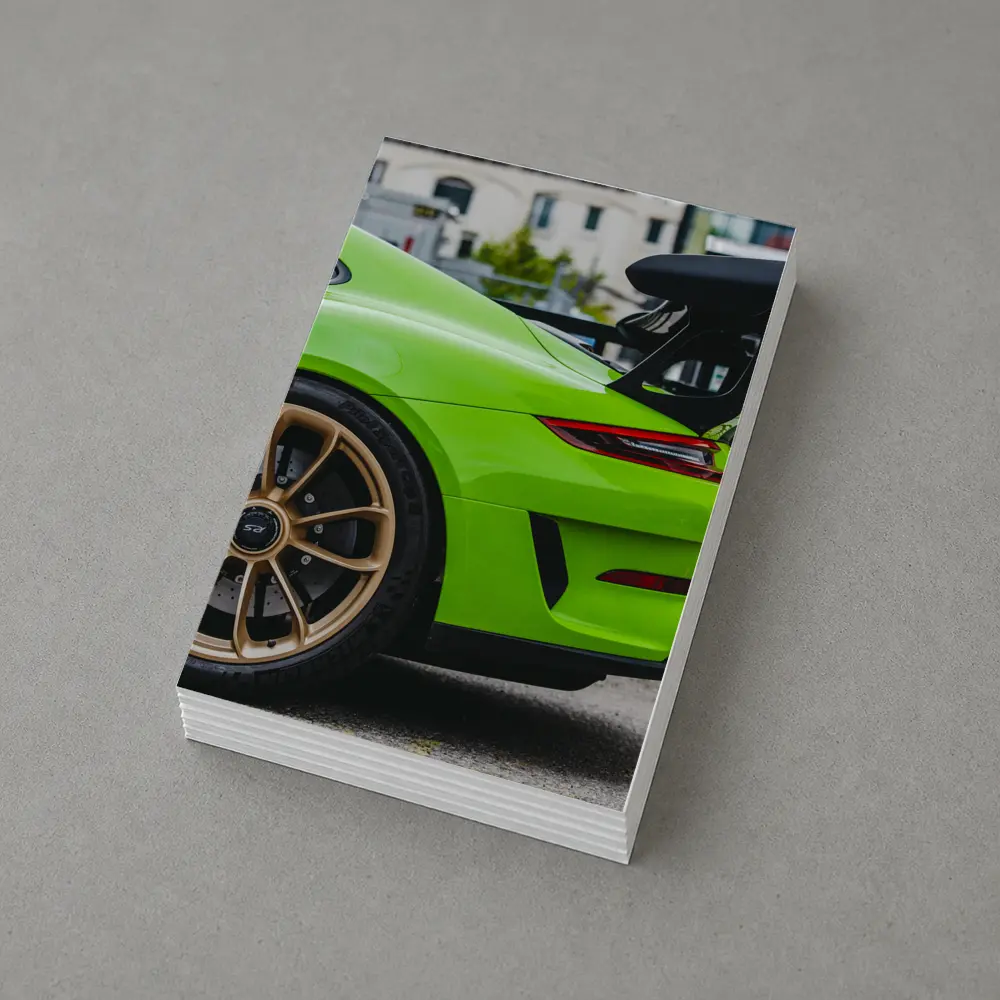 Porsche 911 GT3 RS Lizard Green Street – Postcards