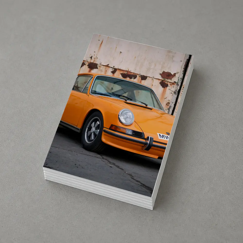 Porsche 911 Orange Classic Car Rusty Wall – Postcards
