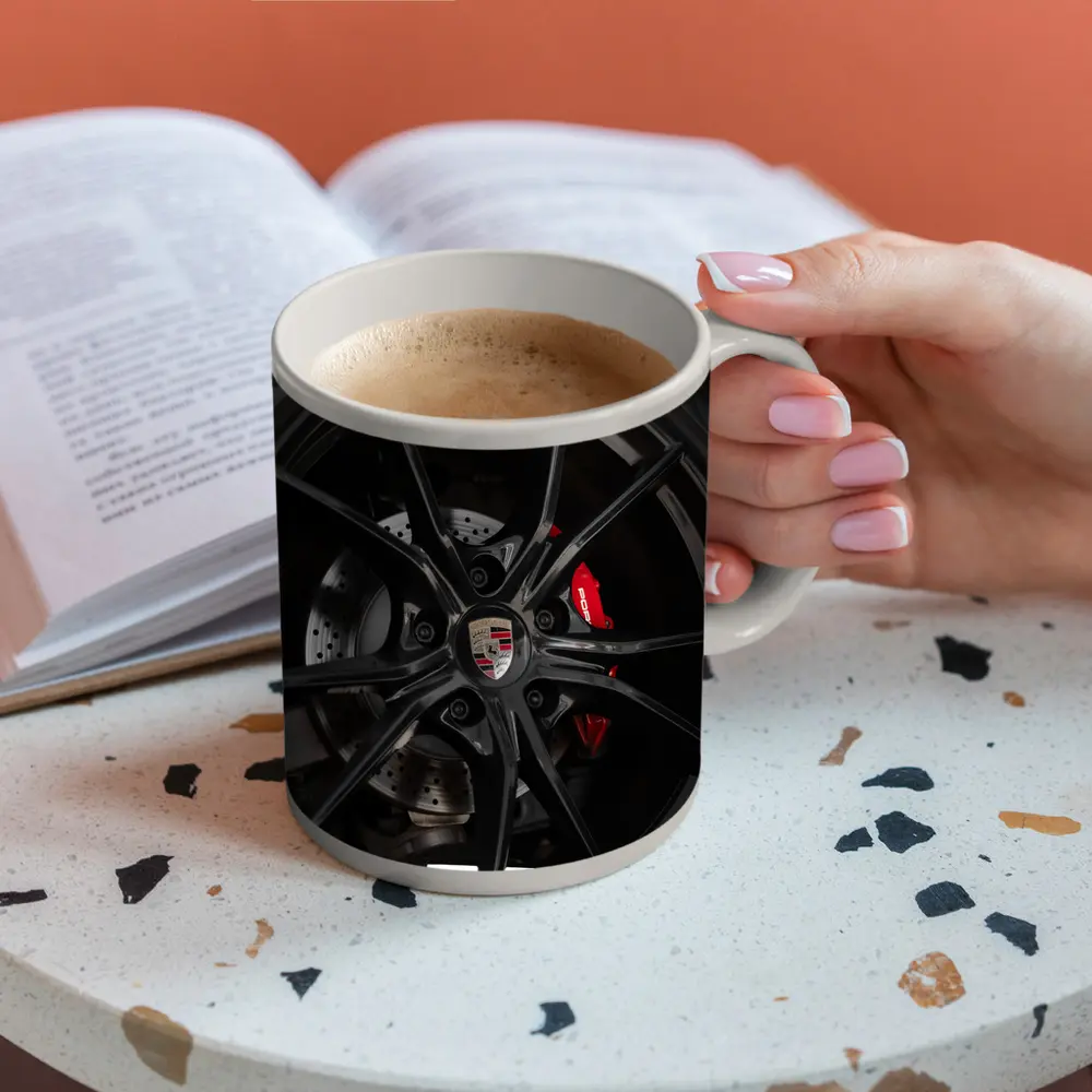Porsche Black Alloy Wheel Red Brake Caliper – Mugs