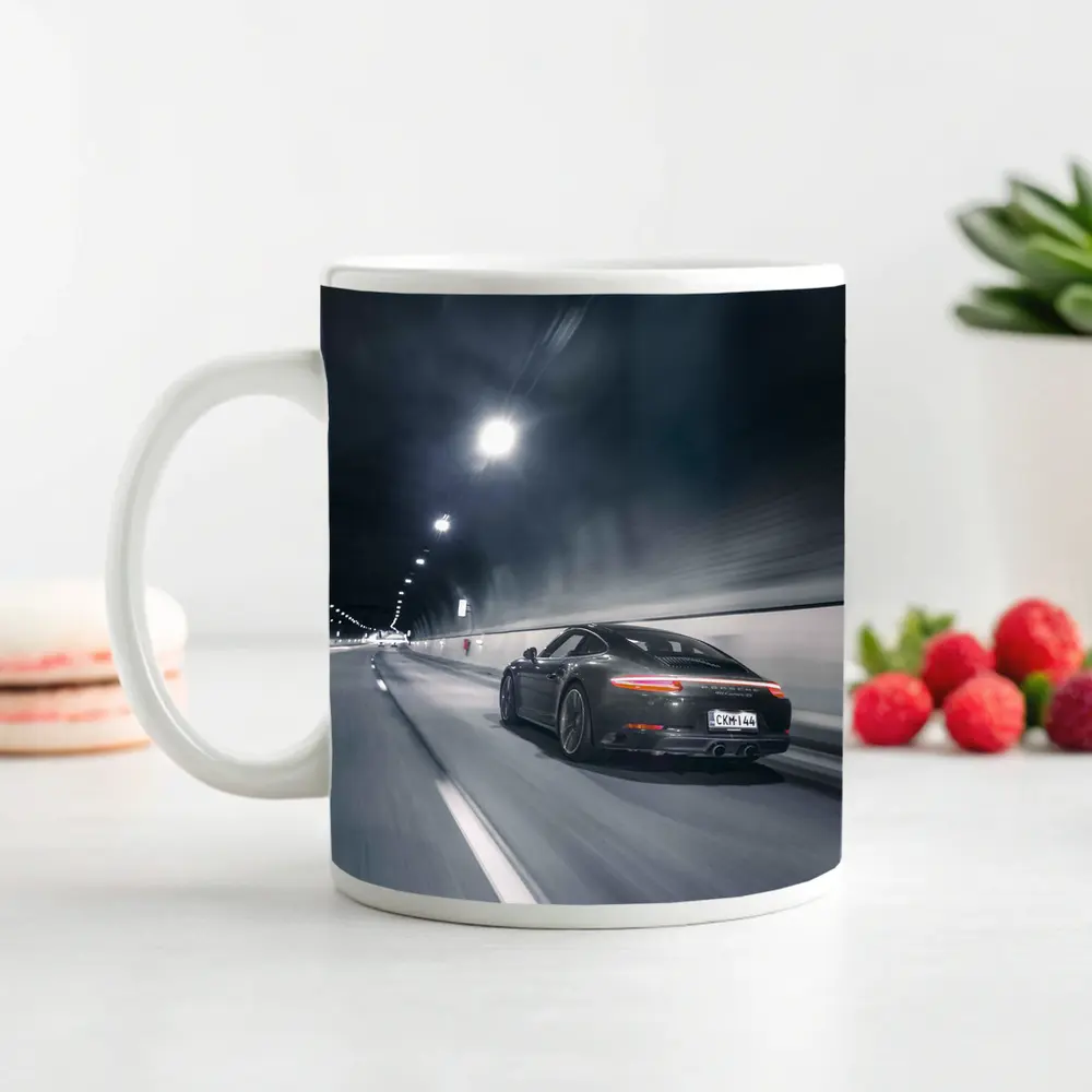 Porsche 911 Dark Tunnel Speed Shot – Mugs