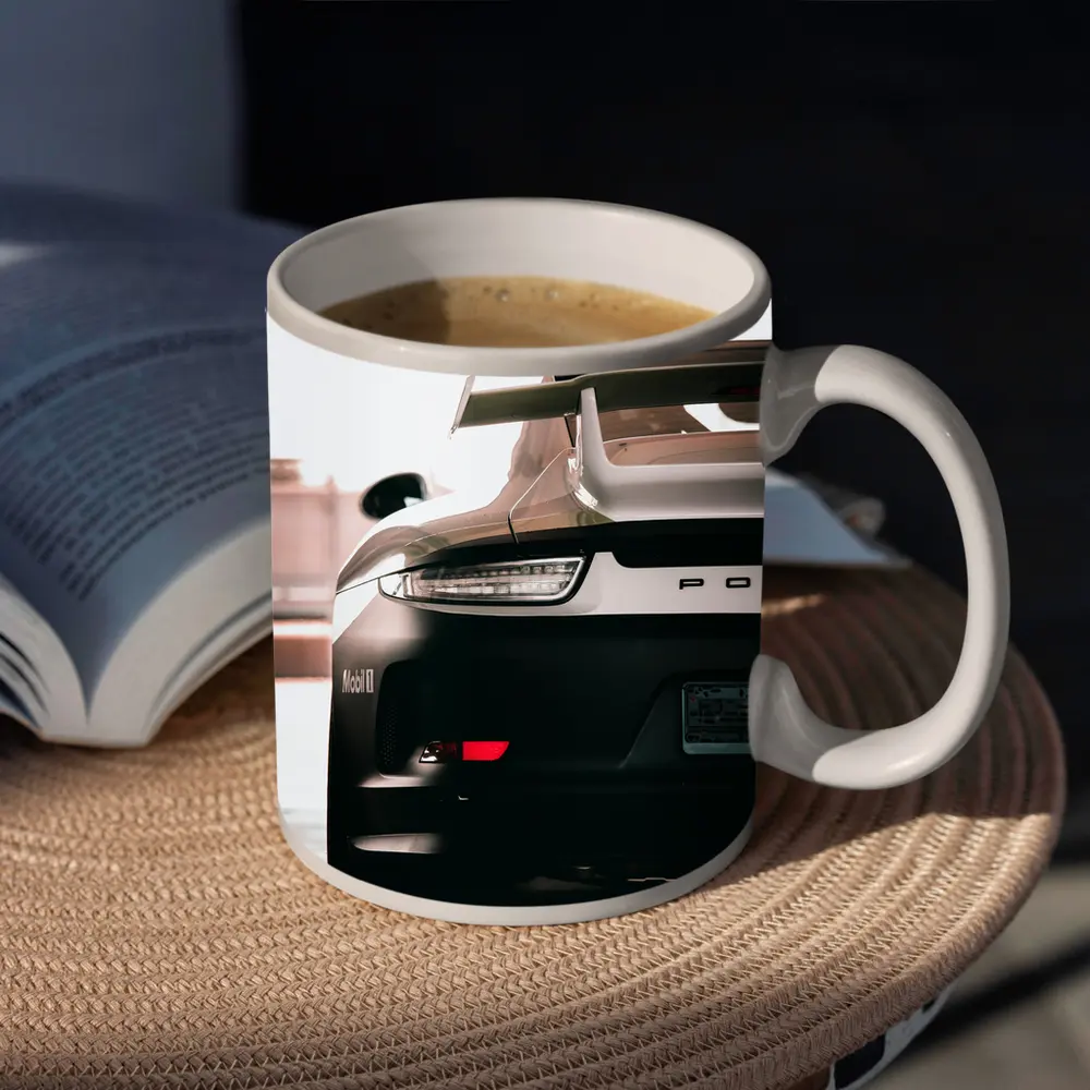 Porsche 911 Rear View Dark Garage – Mugs