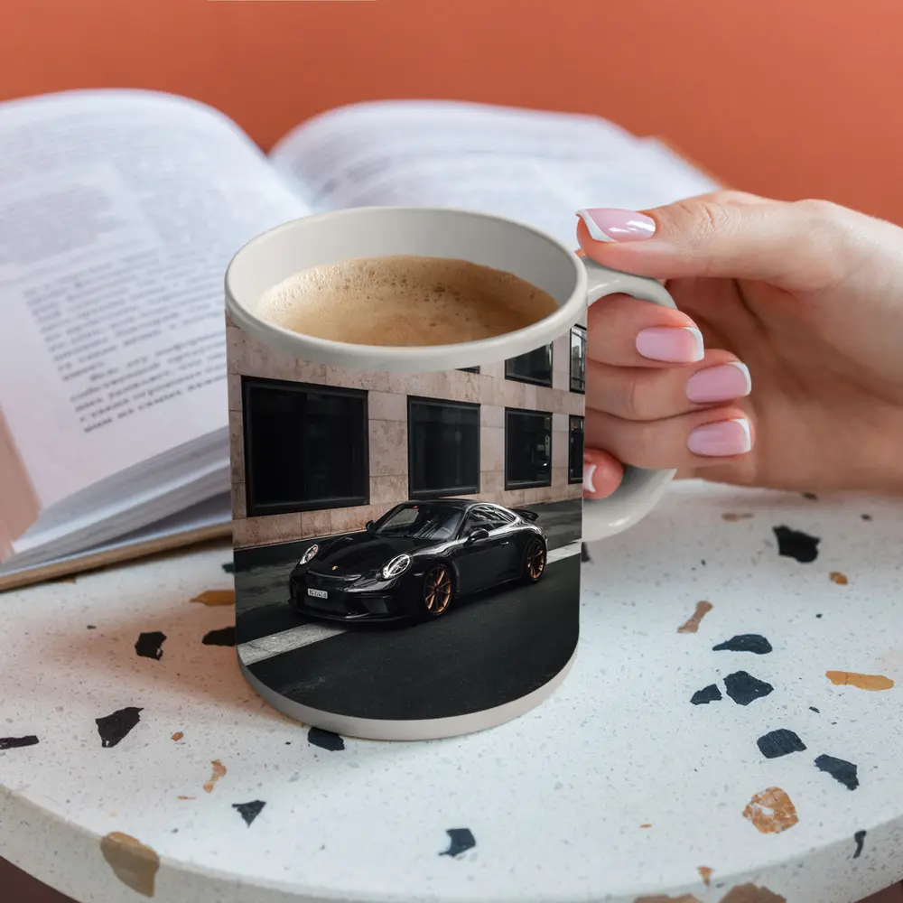Black Porsche 911 GT3 City Street – Mugs