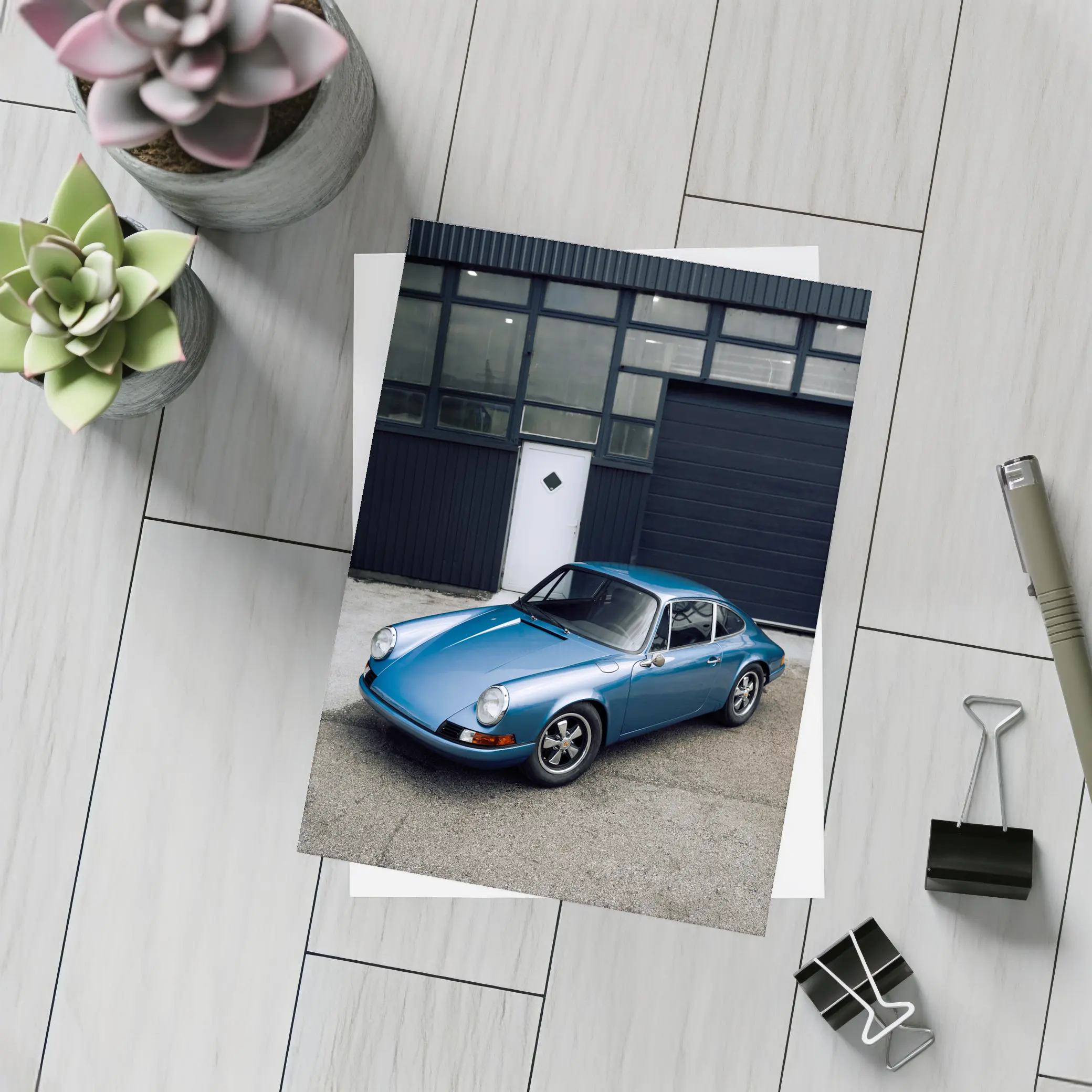 Classic Porsche 911 Blue Industrial Garage – Postcards