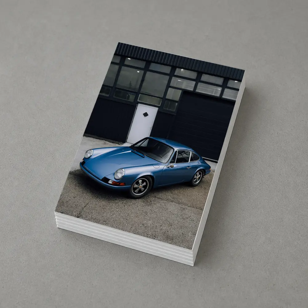 Classic Porsche 911 Blue Industrial Garage – Postcards