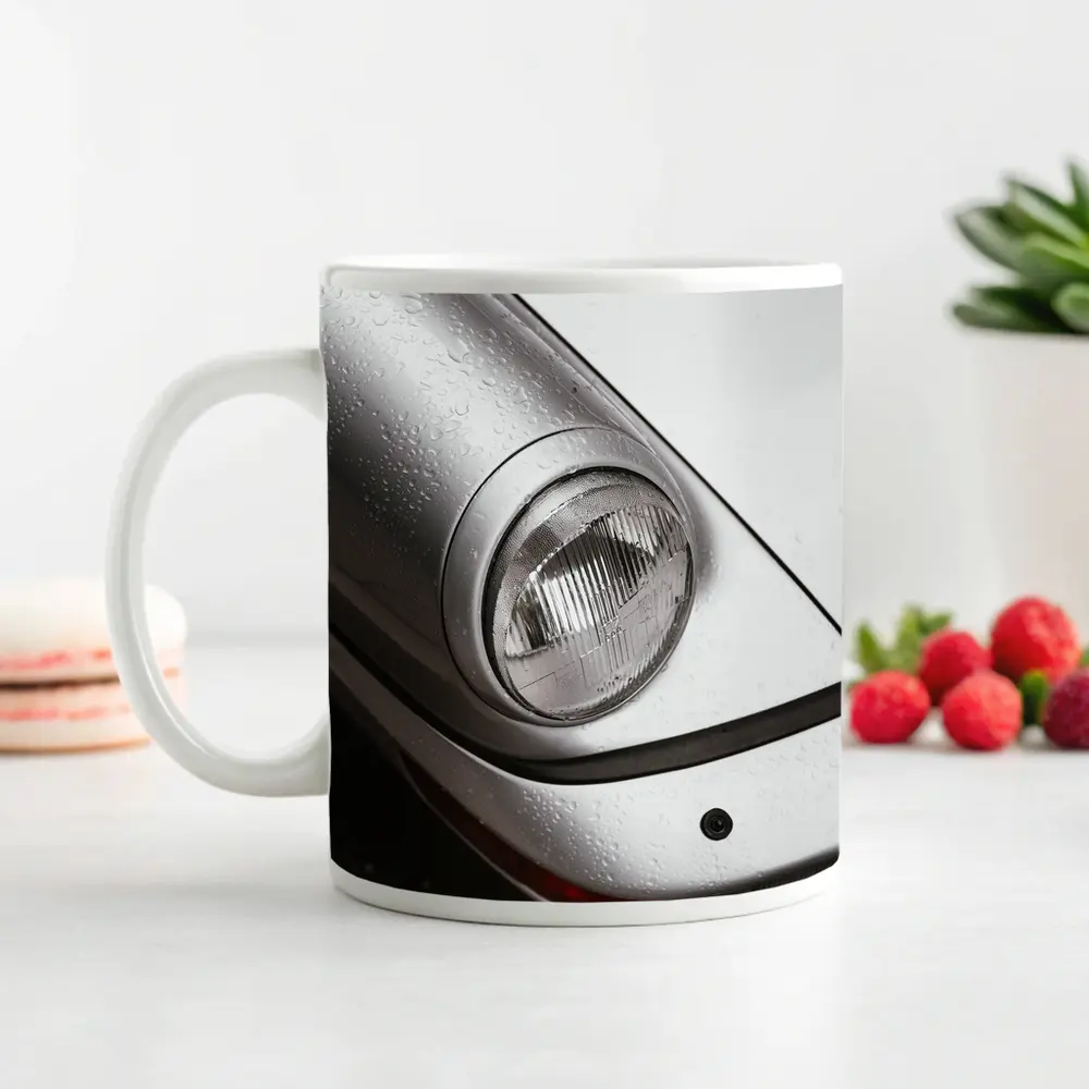 Porsche 911 Headlight Close Up Rainy Day – Mugs
