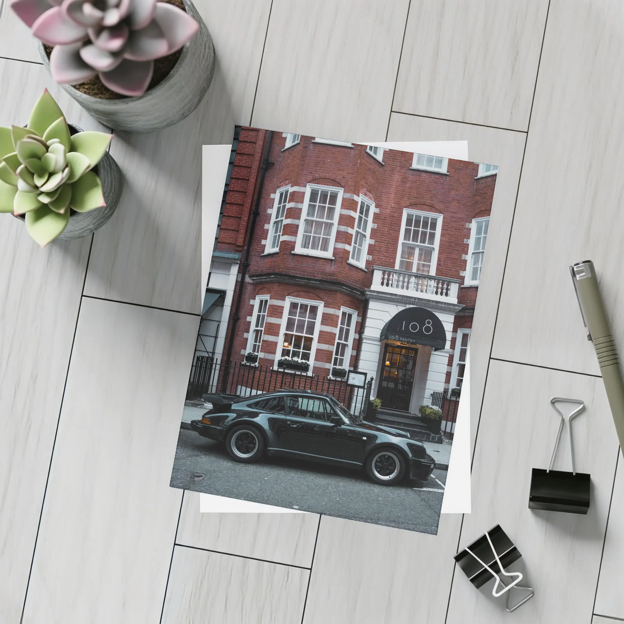 Black Porsche 911 Turbo London Street – Postcards