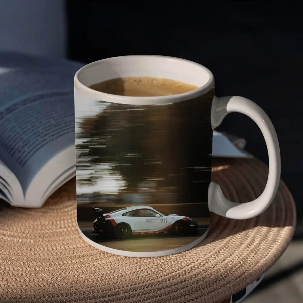 Porsche 911 GT3 Racing Motion Blur – Mugs