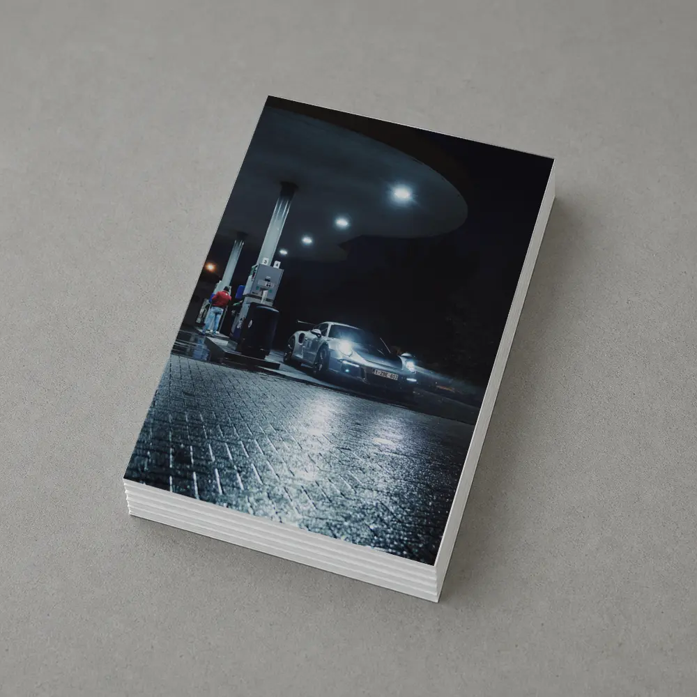 Porsche 911 GT3 RS Gas Station Night – Postcards