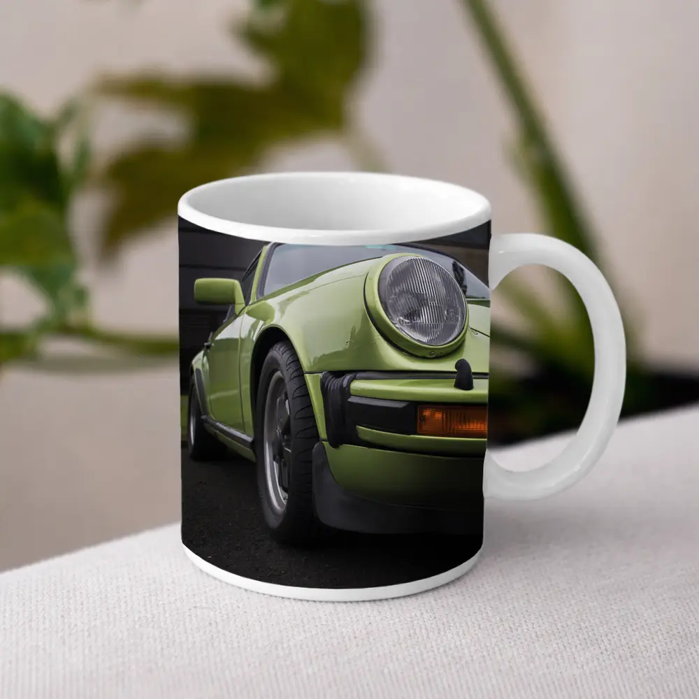 Green Porsche 911 Classic Street Portrait – Mugs