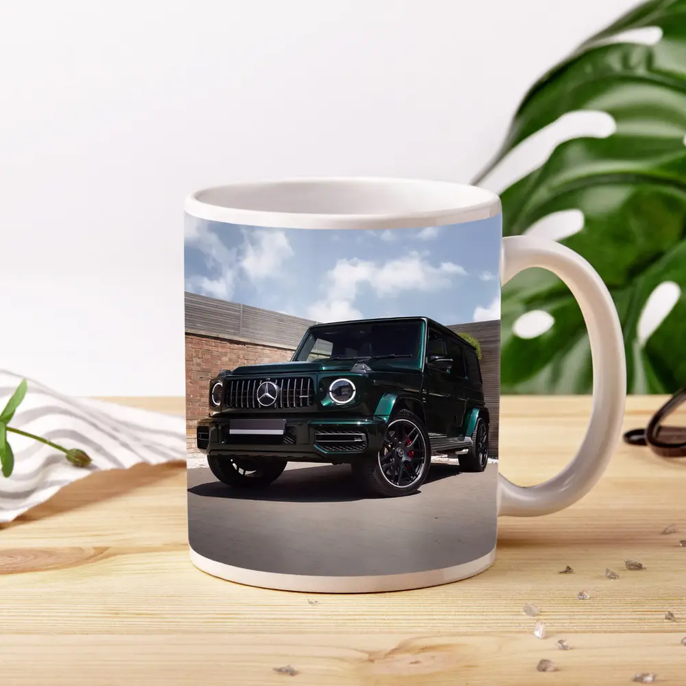 Mercedes G Class Dark Green Urban Setting – Mugs