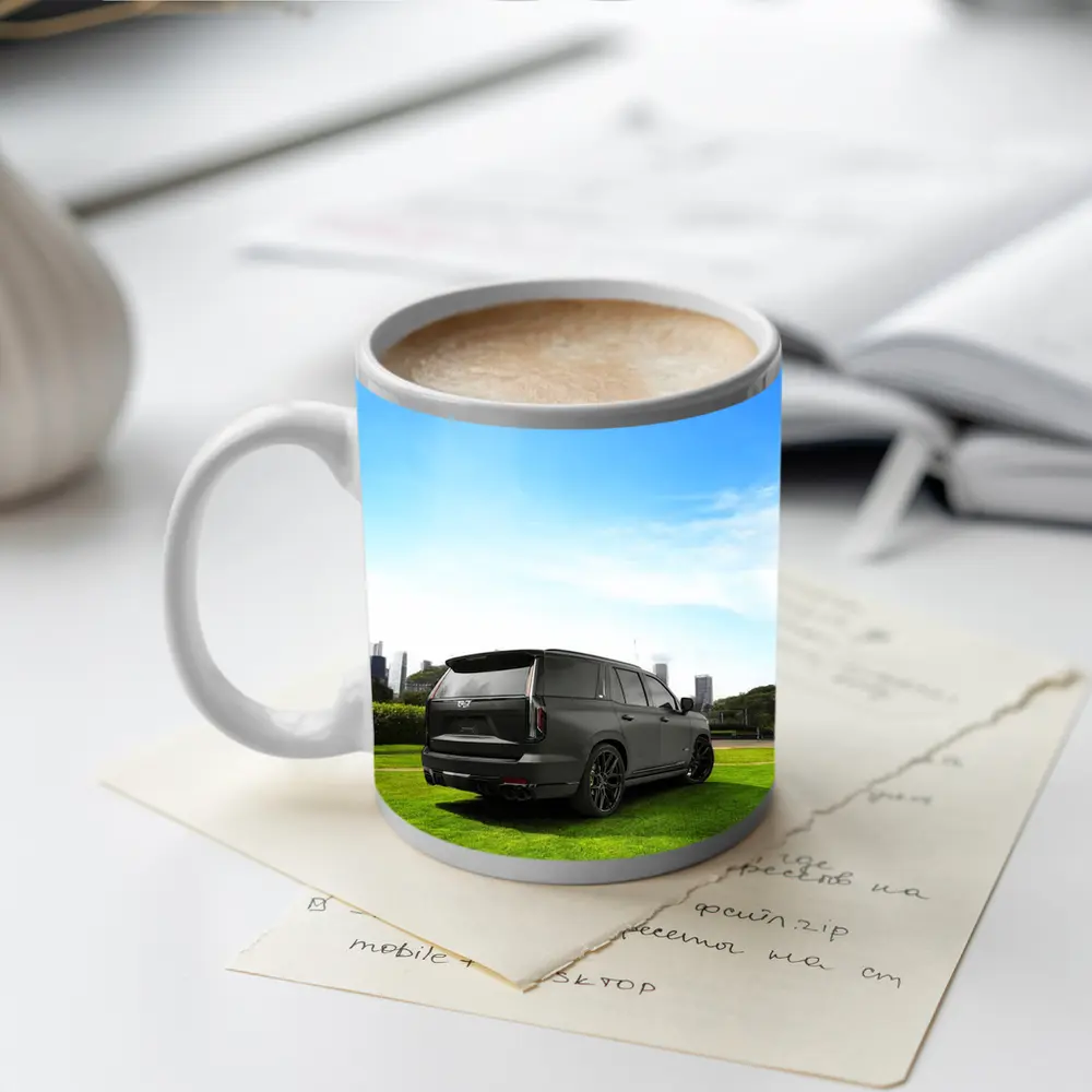 Cadillac Escalade V Matte Black City Park – Mugs