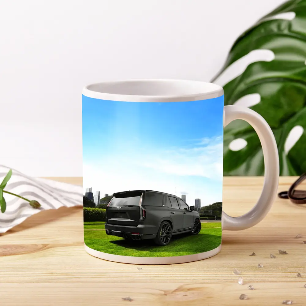 Cadillac Escalade V Matte Black City Park – Mugs