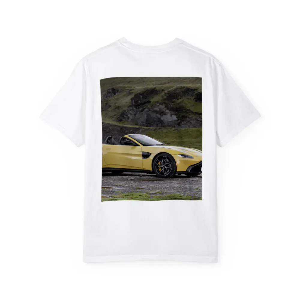 Aston Martin Vantage Roadster Yellow Rocky Landscape – T-Shirts