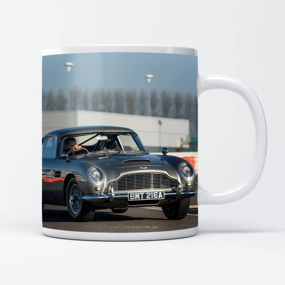 Aston Martin DB5 Classic Car on Track – Mugs