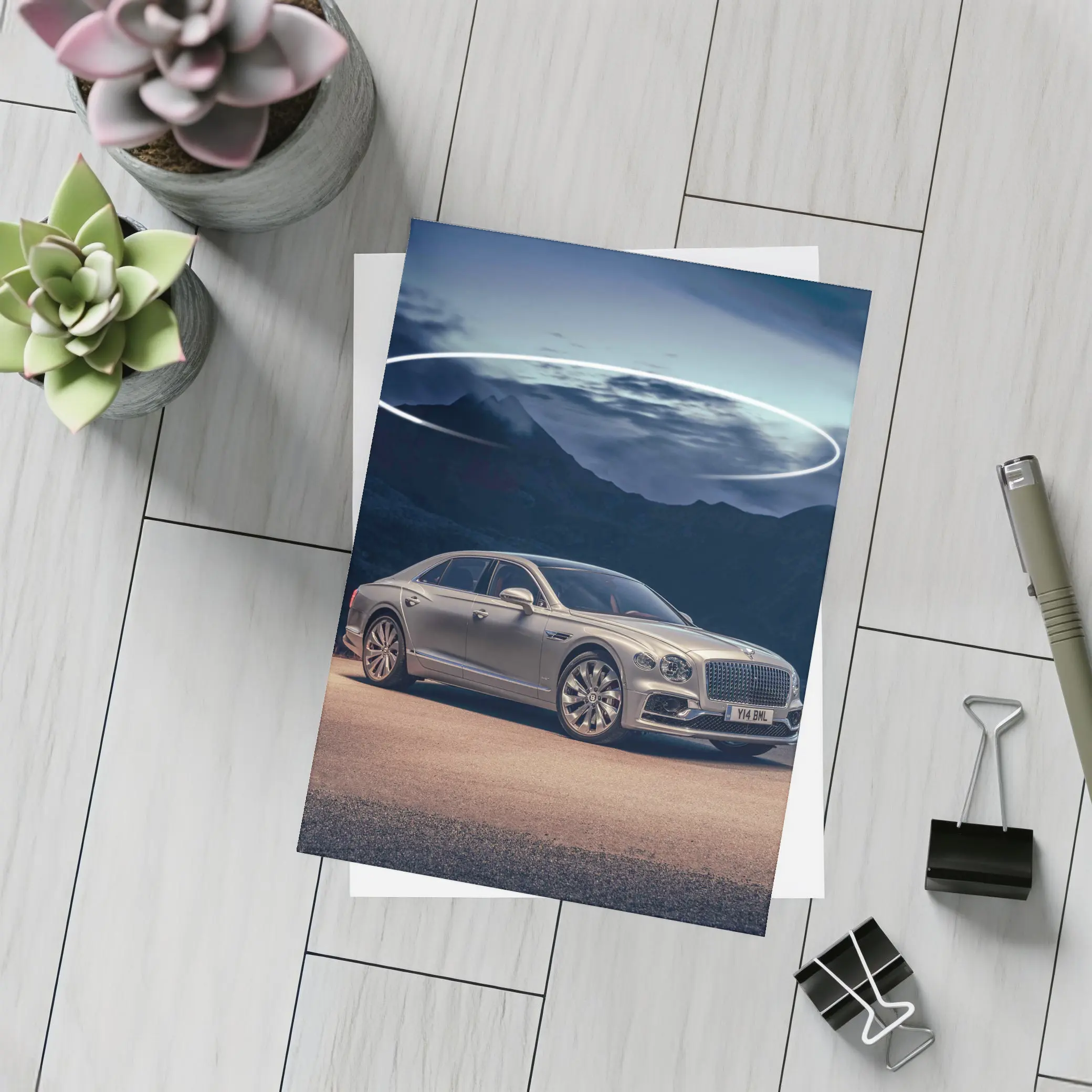 Bentley Flying Spur Silver Mountain Night Scene – Postcards