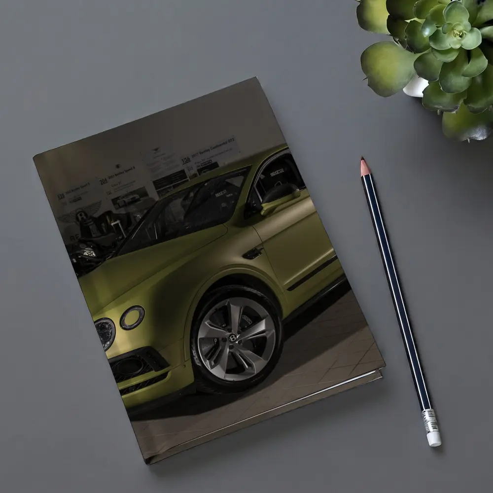 Bentley Bentayga Green SUV Showroom Display – Notebooks