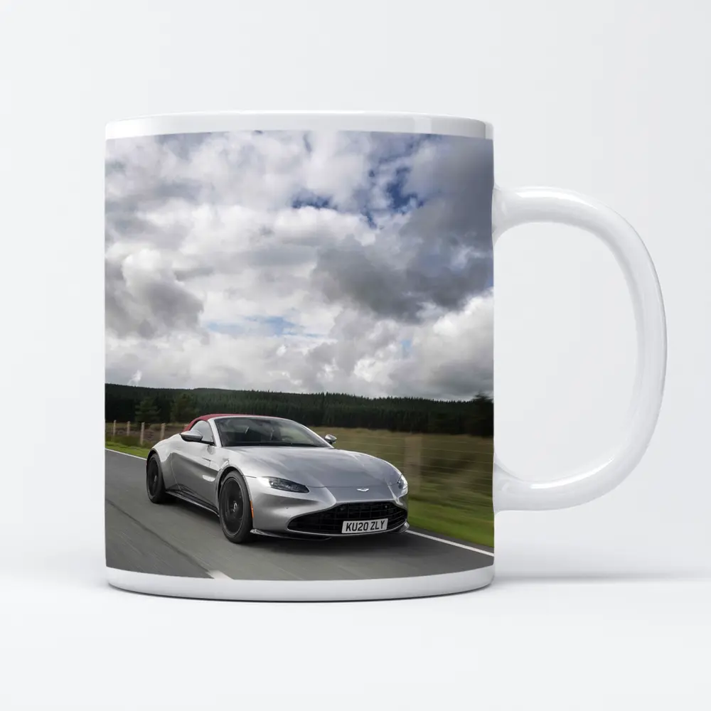 Aston Martin Vantage Roadster Silver Country Road – Mugs