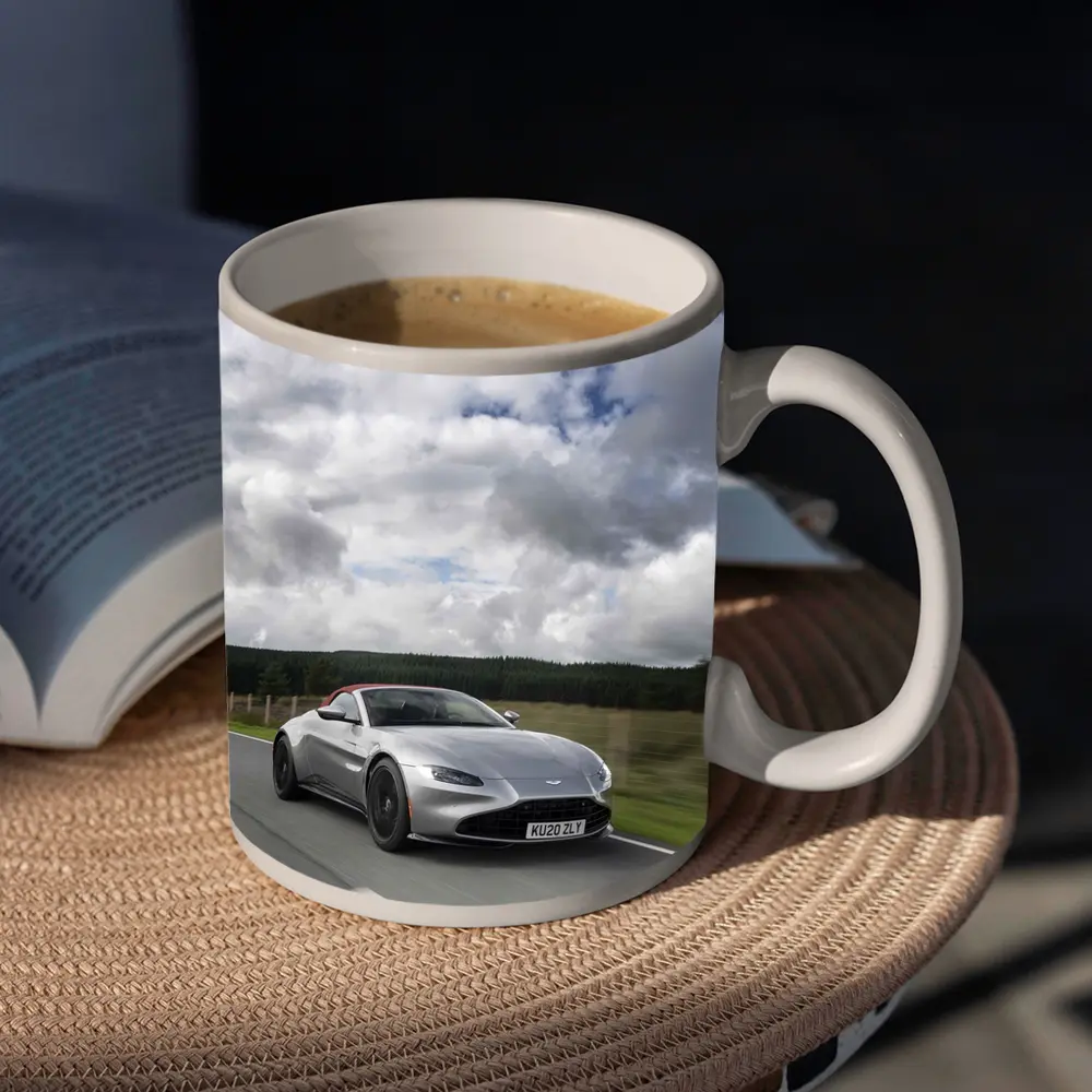 Aston Martin Vantage Roadster Silver Country Road – Mugs