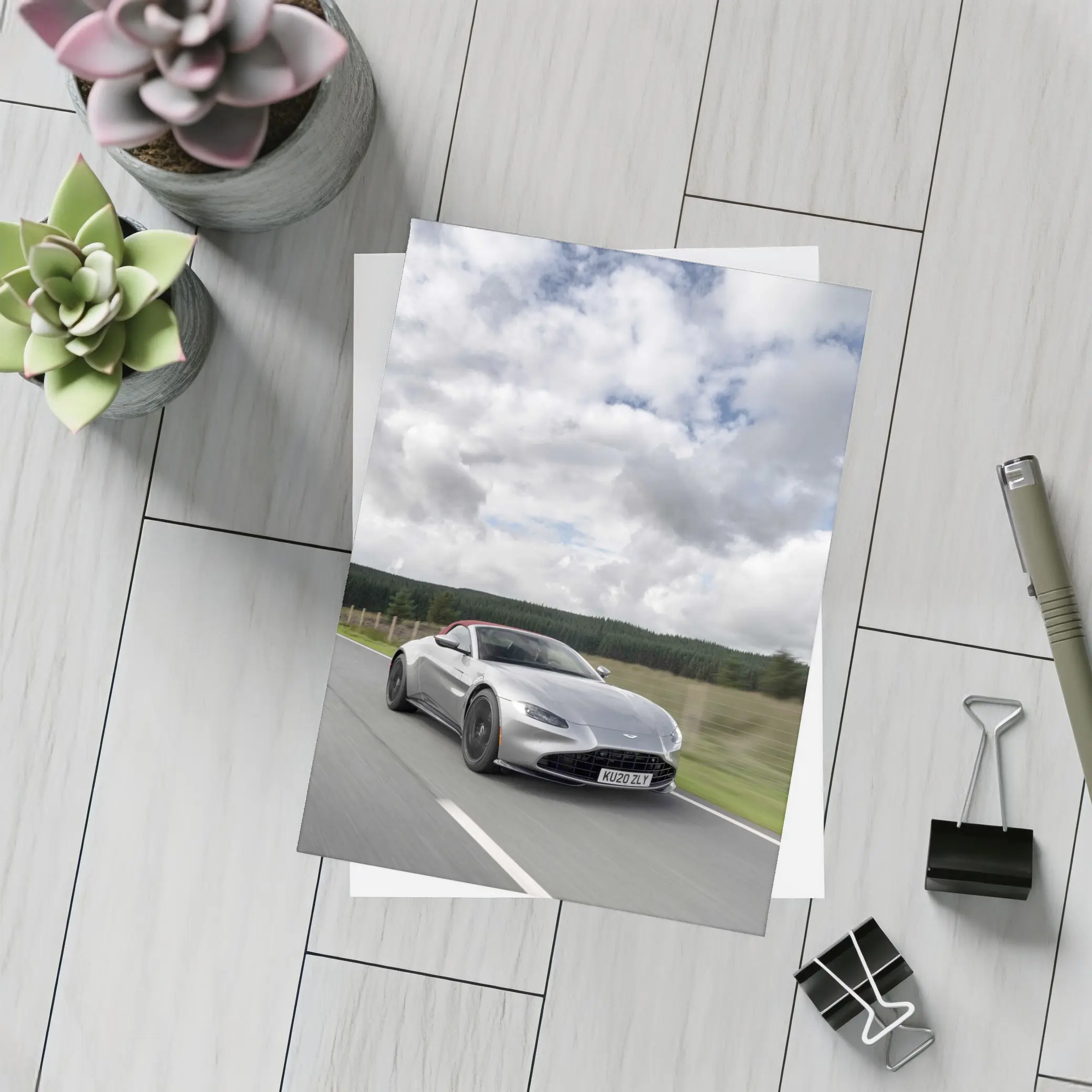Aston Martin Vantage Roadster Silver Country Road – Postcards