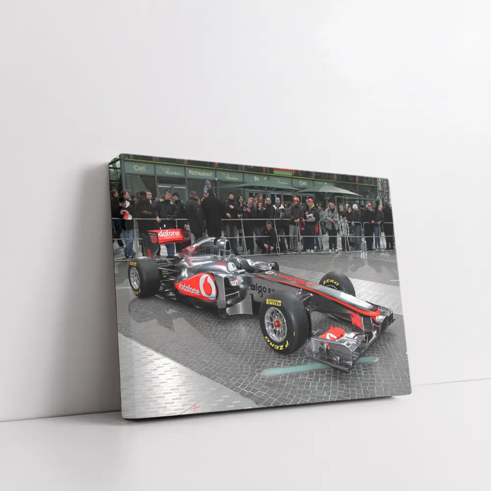 McLaren F1 Formula Race Car City Square – Wall Art
