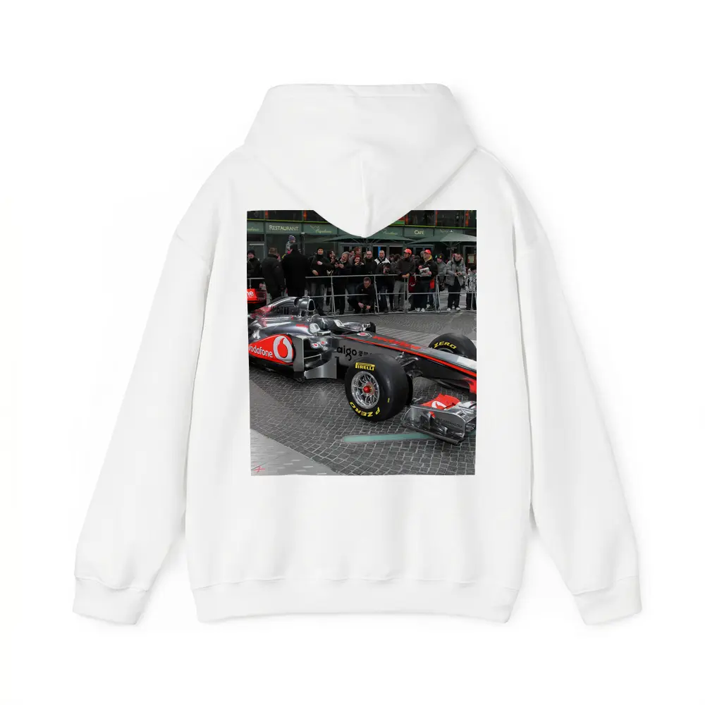 McLaren F1 Formula Race Car City Square – Hoodies