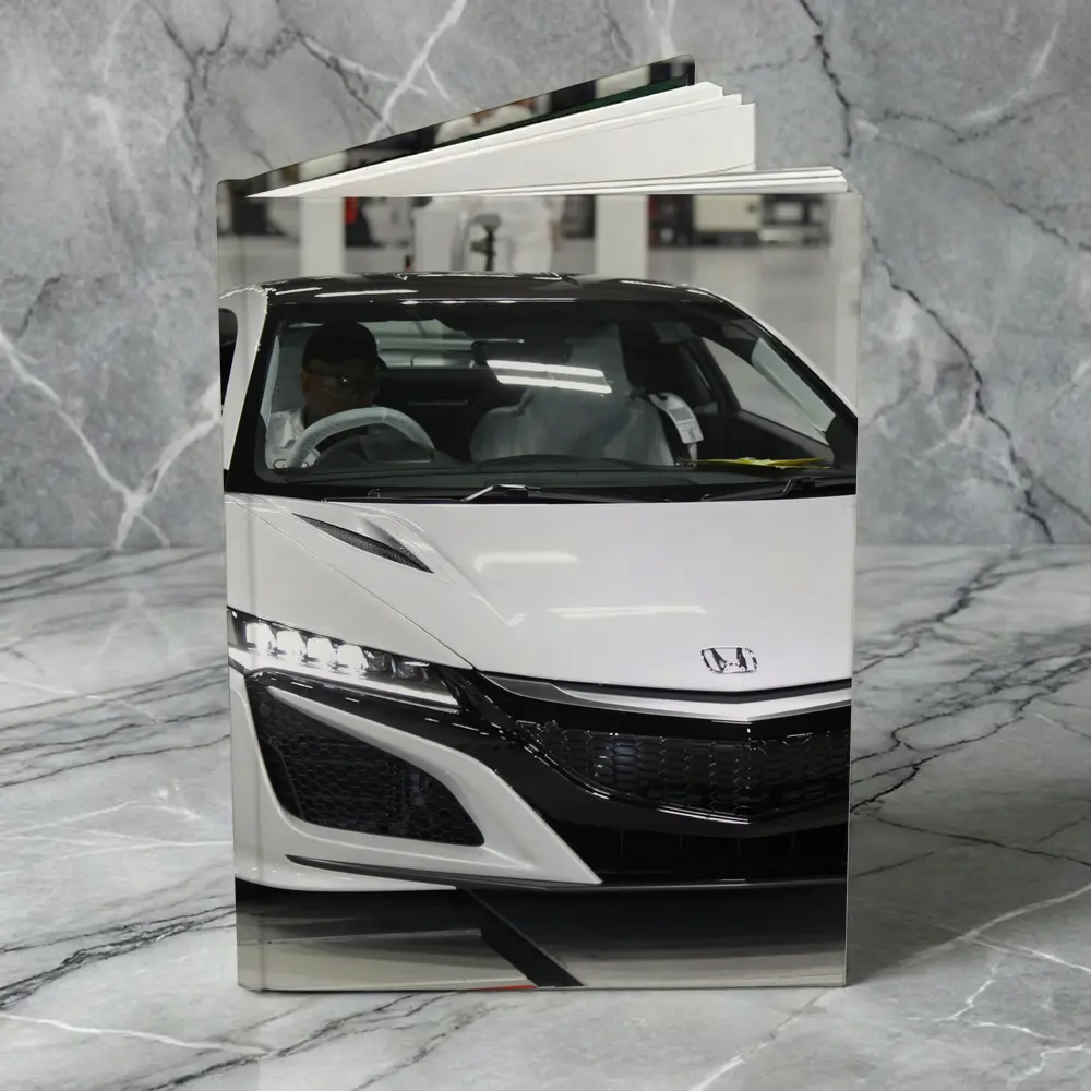 Honda NSX White Supercar Factory Floor – Notebooks