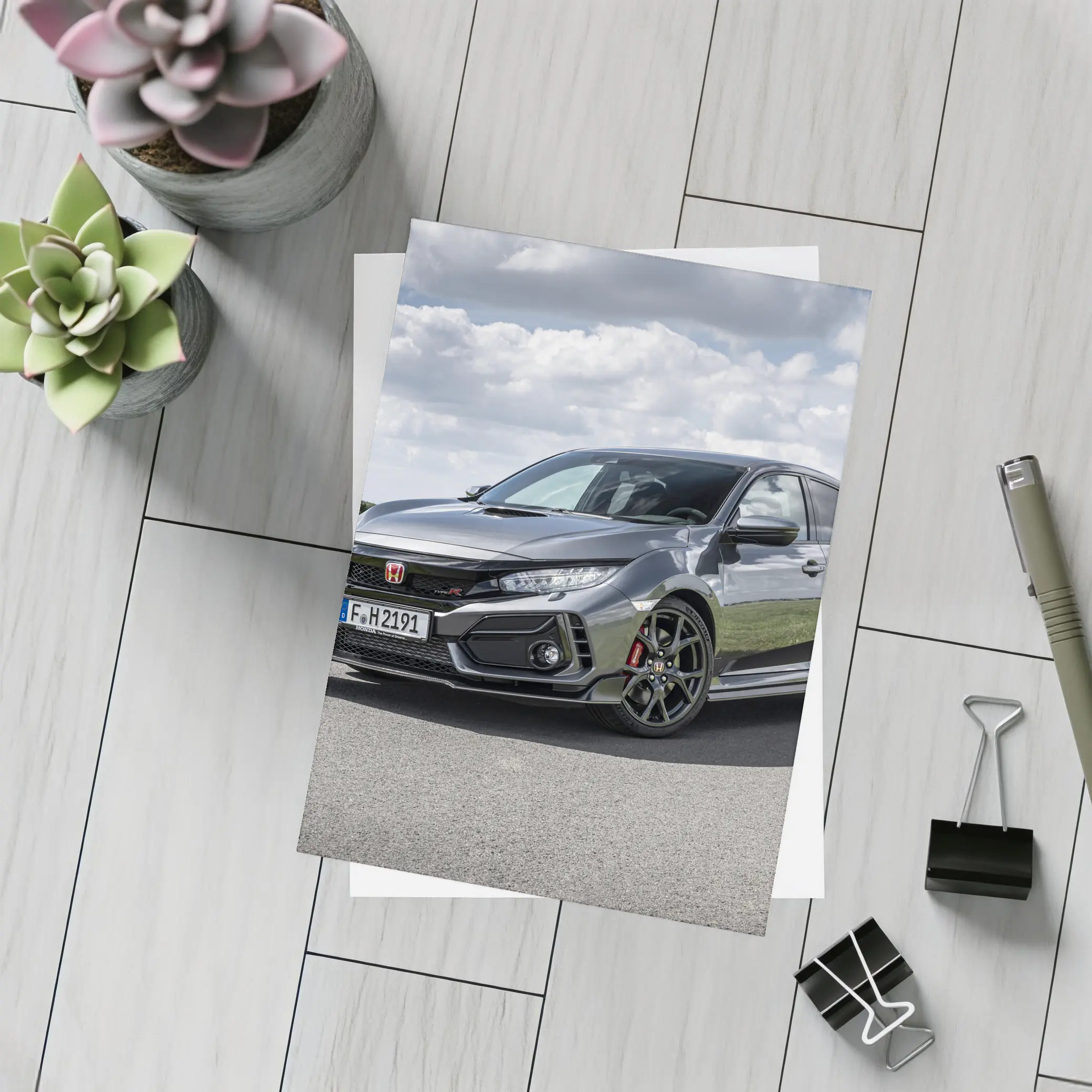 Honda Civic Type R Dark Track Setting – Postcards