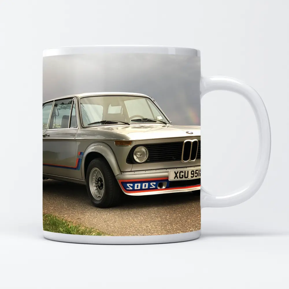 BMW 2002 Turbo Classic Silver Road Scene – Mugs