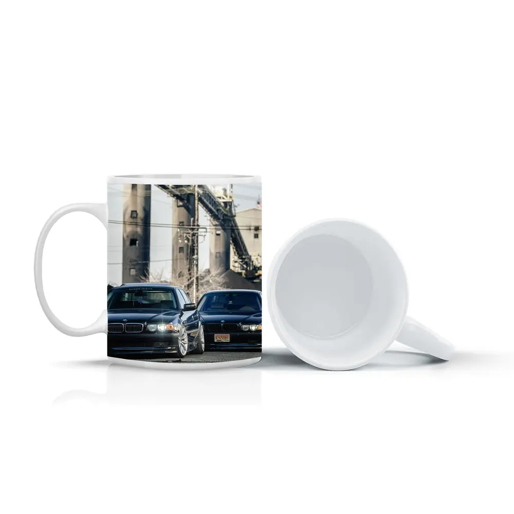 BMW 750il E38 Duo Industrial Background – Mugs