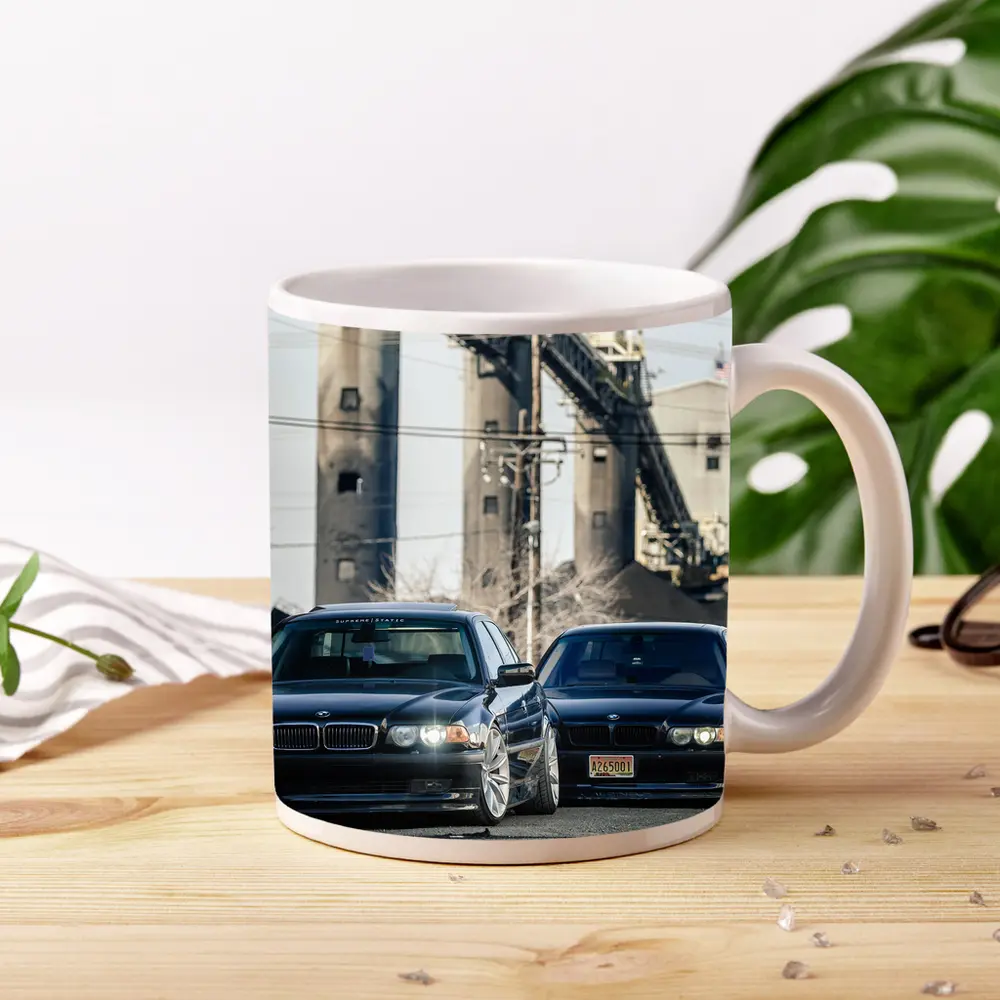 BMW 750il E38 Duo Industrial Background – Mugs