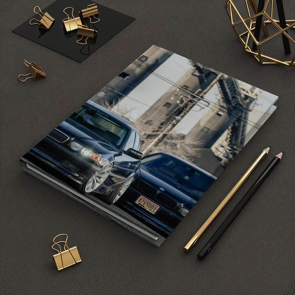 BMW 750il E38 Duo Industrial Background – Notebooks