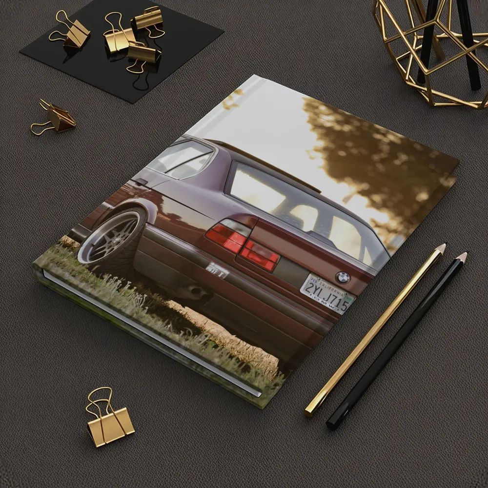 BMW E34 525i Sedan Golden Hour Park – Notebooks