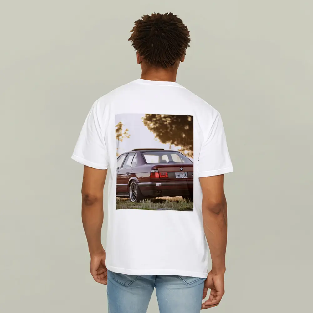 BMW E34 525i Sedan Golden Hour Park – T-Shirts