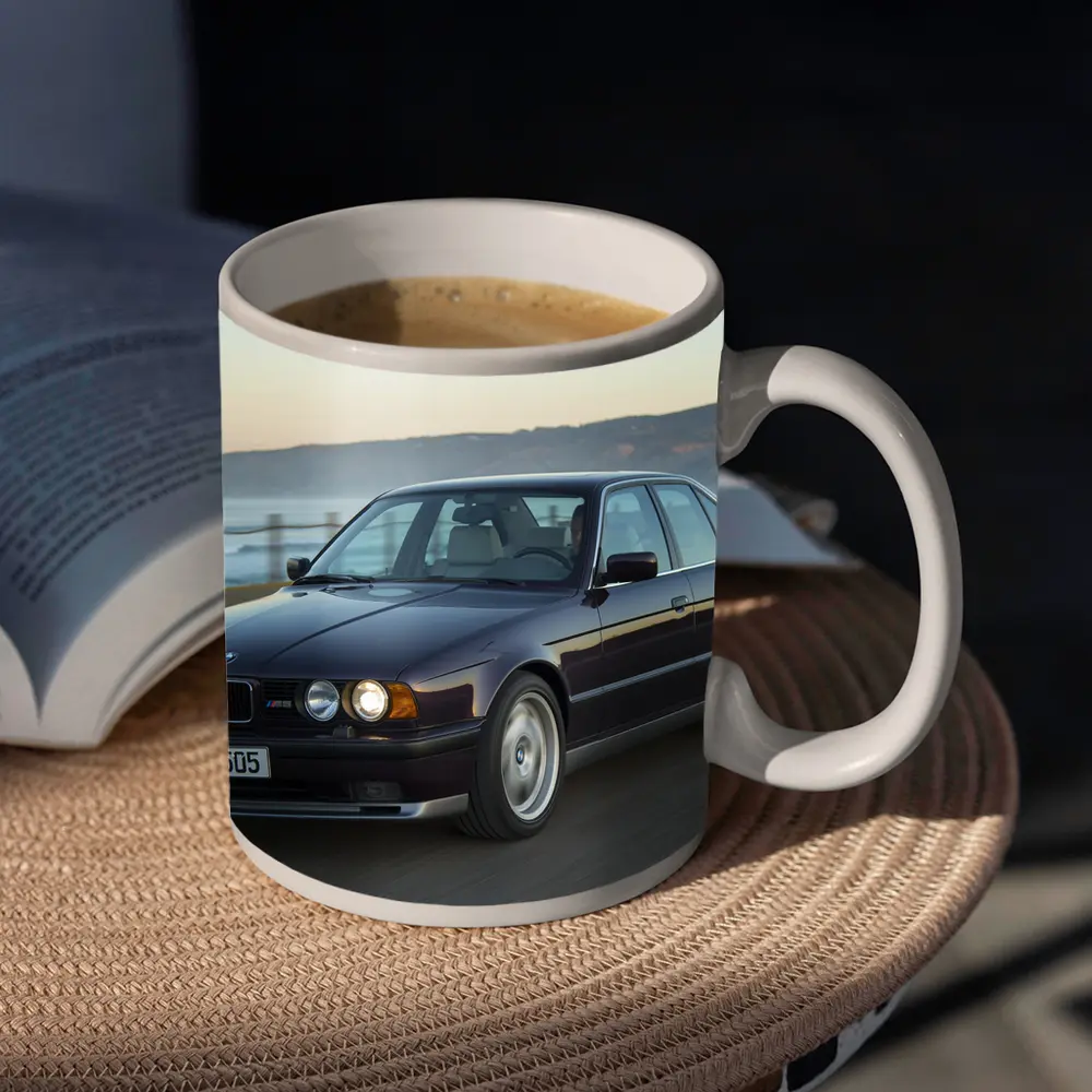 BMW M5 E34 Coastal Road Drive – Mugs