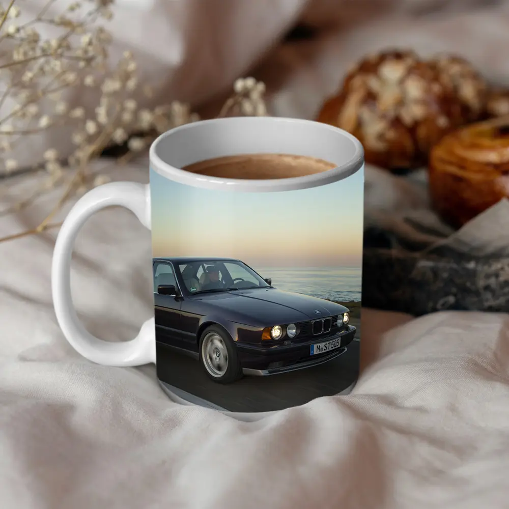 BMW E34 5 Series Coastal Sunset Drive – Mugs
