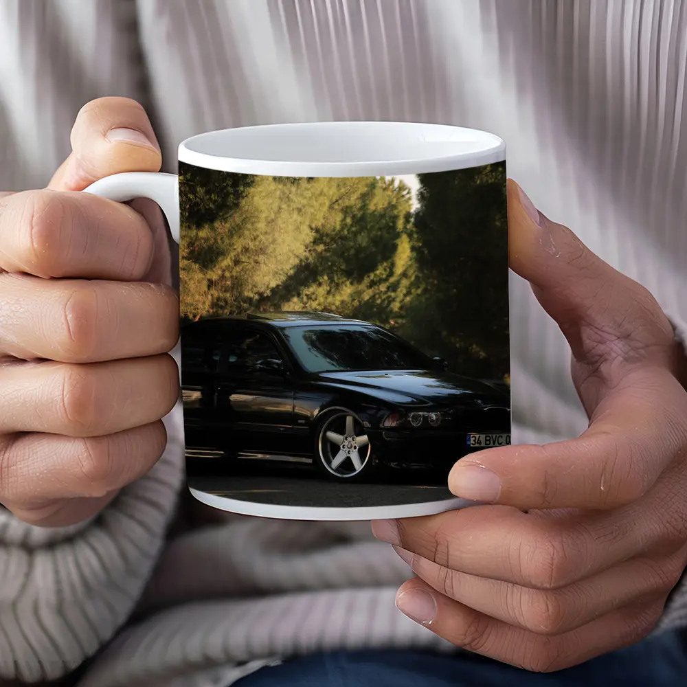 BMW M5 E39 Black Sedan Tree Background – Mugs