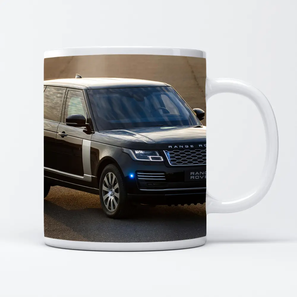 Range Rover Sentinel Black SUV Parked Outdoors – Mugs