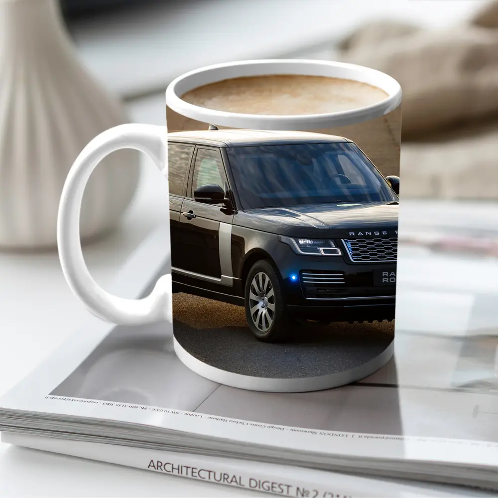 Range Rover Sentinel Black SUV Parked Outdoors – Mugs